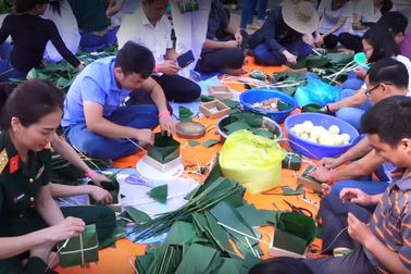 Tết sớm đến với bác sĩ cùng bệnh nhân nghèo