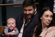 Con gái 3 tháng tuổi của Thủ tướng New Zealand dự họp Liên Hợp Quốc