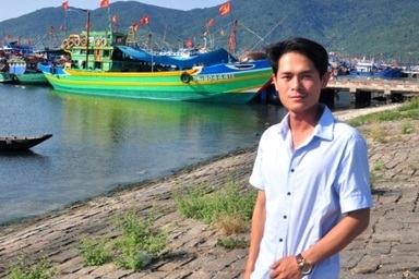 Gặp ông chủ 8X của những tàu cá “khủng” miền Trung