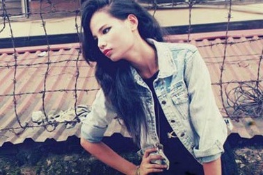 Thủ khoa "chân dài" bật mí lí do làm người mẫu