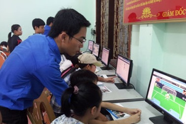 Nguy hại từ việc trẻ em tiếp cận internet và thiết bị công nghệ quá sớm