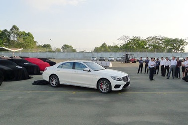 Mercedes-Benz phổ cập S-class?