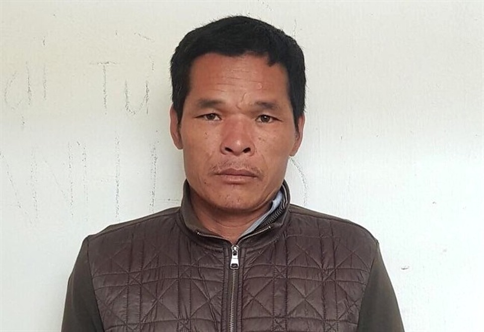 Đi chăn dê một mình, bé gái 9 tuổi bị hãm hiếp - 1 Đi chăn dê một mình, bé gái 9 tuổi bị hãm hiếp - 1