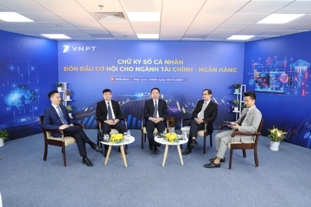 Chữ ký số cá nhân: Tháo gỡ nút thắt cuối cùng để số hóa ngân hàng, chứng khoán và bảo hiểm - 1 Chữ ký số cá nhân: Tháo gỡ nút thắt cuối cùng để số hóa ngân hàng, chứng khoán và bảo hiểm - 1