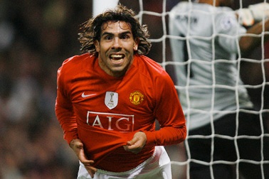 Chelsea muốn “nẫng” Tevez trên tay Man City