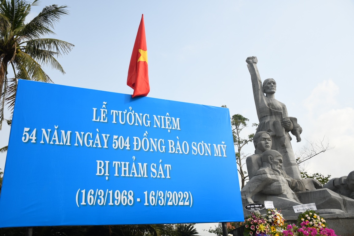 Cựu binh Mỹ gửi hơn 500 bông hồng tưởng niệm người dân bị thảm sát ở Sơn Mỹ - 1 Cựu binh Mỹ gửi hơn 500 bông hồng tưởng niệm người dân bị thảm sát ở Sơn Mỹ - 1