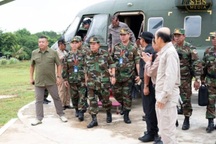 Ông Hun Sen thị sát lực lượng quân đội gần biên giới Thái Lan