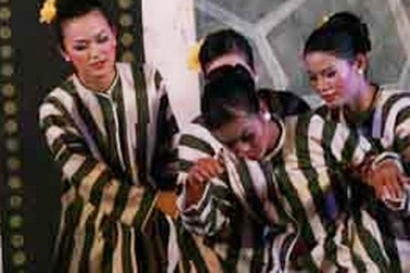 Một phút “anh hùng rơm” trả giá bảy năm tù