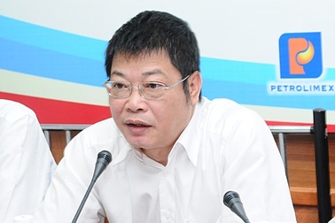 Quan chức Bộ Công Thương kêu giá ô tô đắt