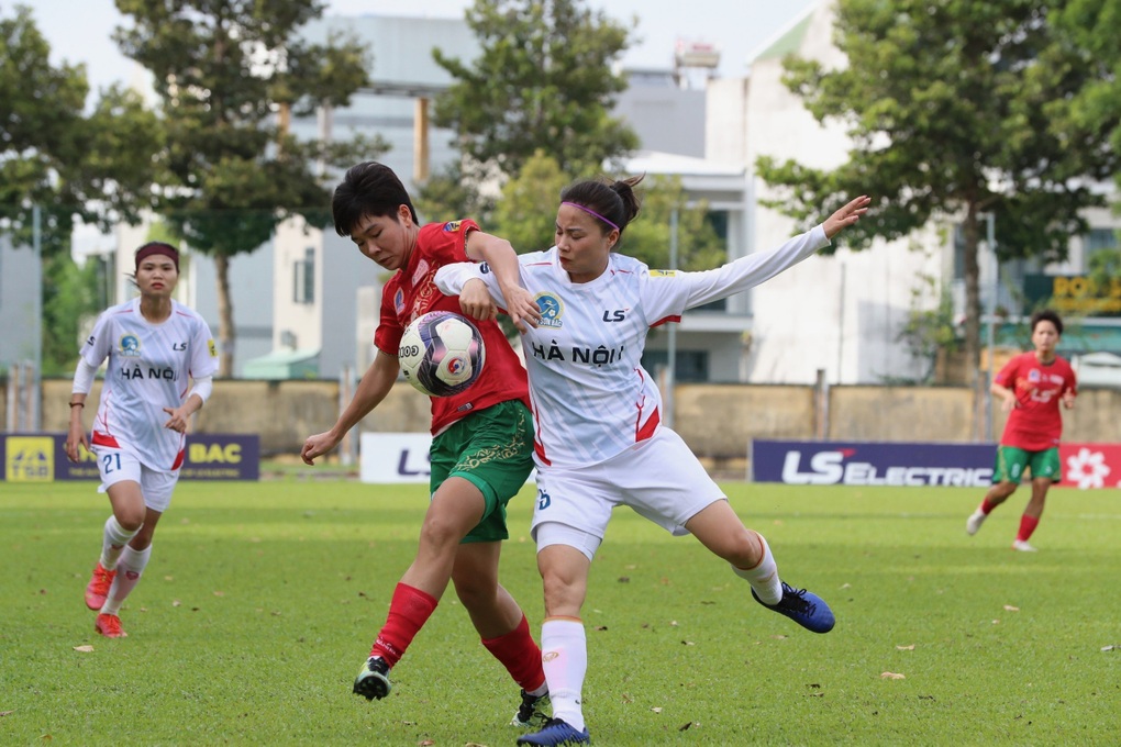Đội nữ TPHCM vô địch lượt đi giải bóng đá vô địch quốc gia 2024 - 1 Đội nữ TPHCM vô địch lượt đi giải bóng đá vô địch quốc gia 2024 - 1