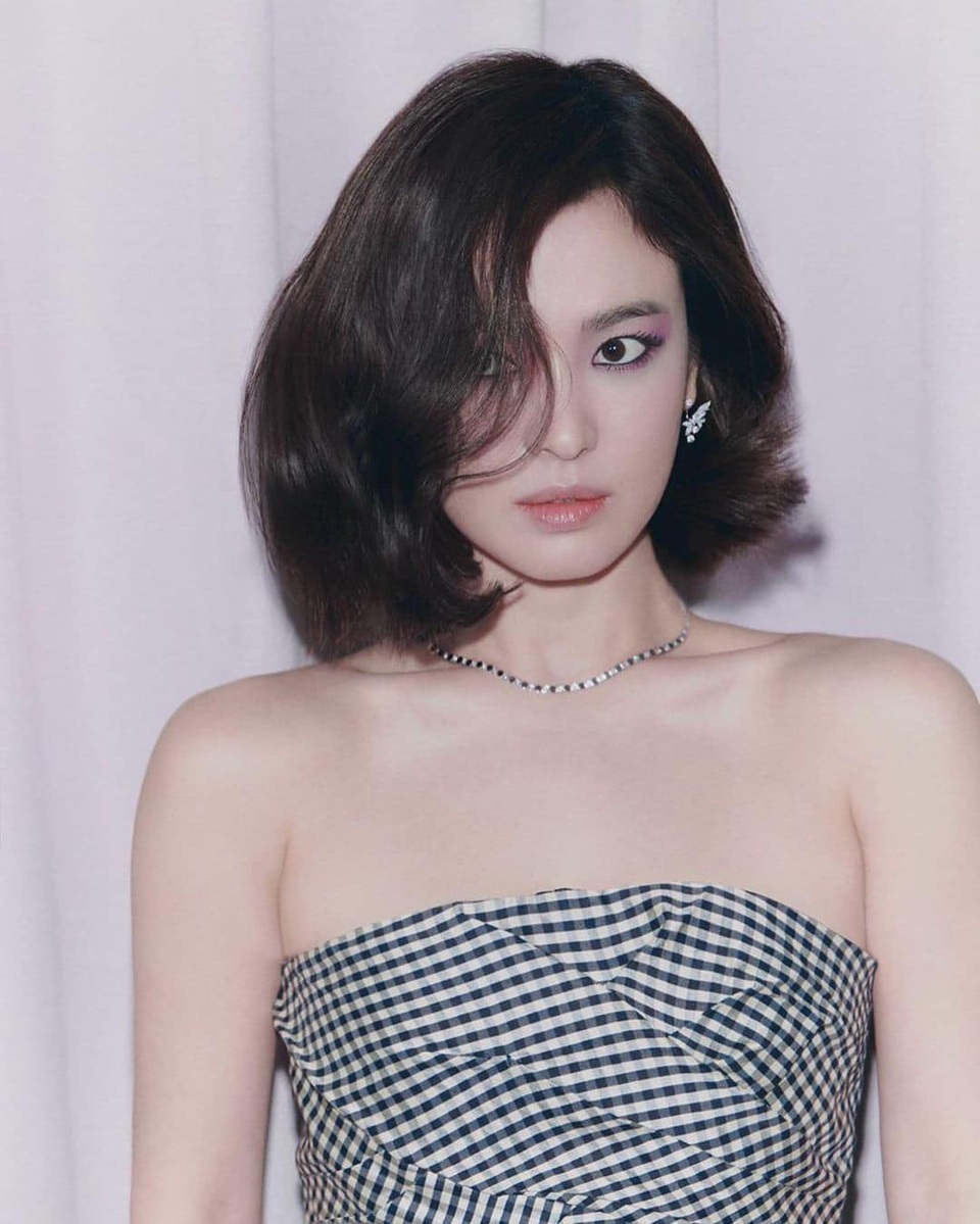 Song Hye Kyo nói gì về tình yêu sau 2 năm ly hôn? - 3 Song Hye Kyo nói gì về tình yêu sau 2 năm ly hôn? - 3