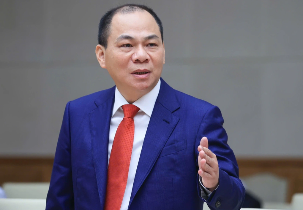 Cổ phiếu VIC tím lịm, tài sản tỷ phú Phạm Nhật Vượng vượt 9 tỷ USD - 1 Cổ phiếu VIC tím lịm, tài sản tỷ phú Phạm Nhật Vượng vượt 9 tỷ USD - 1