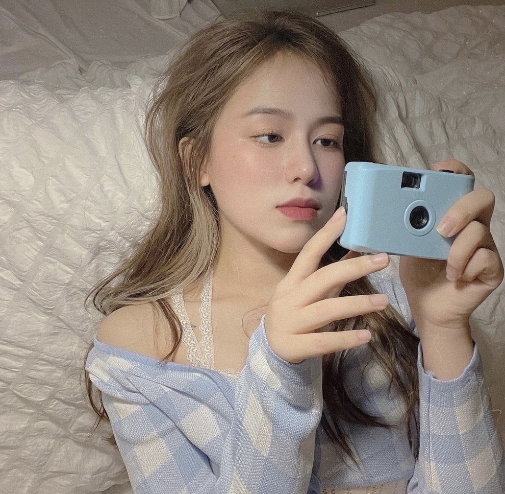 Hot girl xứ Huế cao 1m58 chia sẻ bí quyết chọn đồ, chụp ảnh cho bạn nữ - 4 Hot girl xứ Huế cao 1m58 chia sẻ bí quyết chọn đồ, chụp ảnh cho bạn nữ - 4