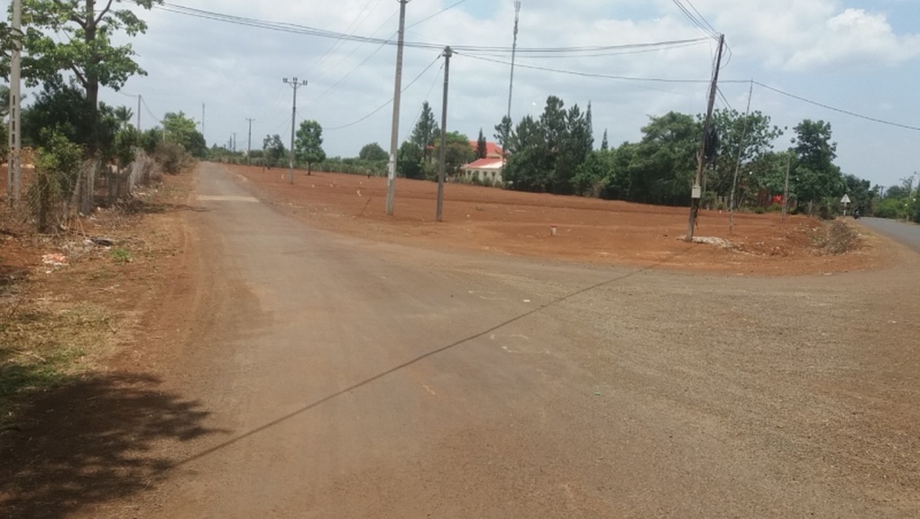 Đất thôn, xã giao cho dân, khi bị thu hồi bồi thường thế nào? - 1 Đất thôn, xã giao cho dân, khi bị thu hồi bồi thường thế nào? - 1