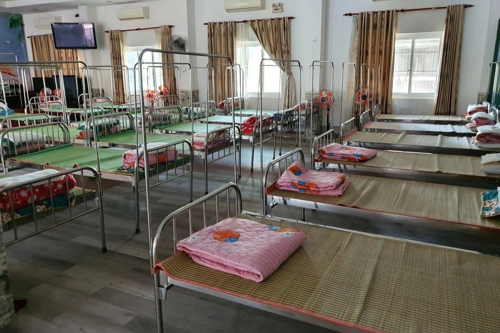 Nghệ An: Bệnh viện dã chiến điều trị Covid-19 đầu tiên trắng bệnh nhân - 1 Nghệ An: Bệnh viện dã chiến điều trị Covid-19 đầu tiên trắng bệnh nhân - 1