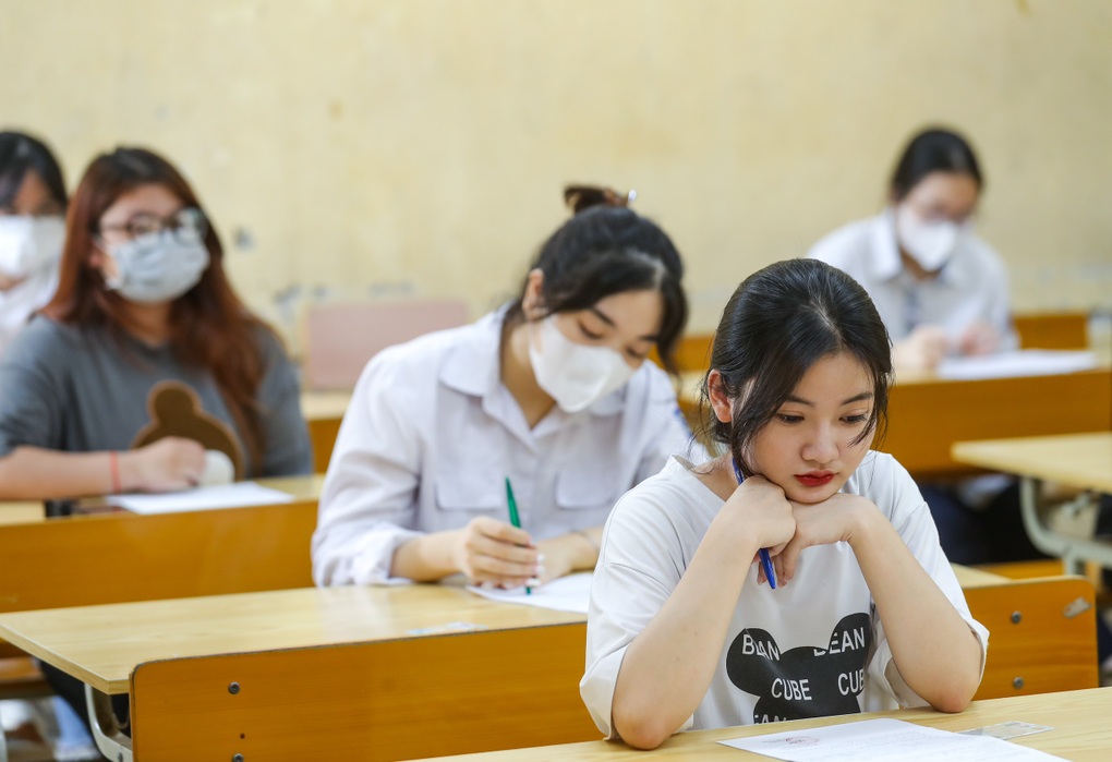 Hơn 1 triệu thí sinh làm thủ tục dự thi tốt nghiệp THPT 2023 - 22 Hơn 1 triệu thí sinh làm thủ tục dự thi tốt nghiệp THPT 2023 - 22