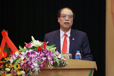 Phát biểu khai giảng ý nghĩa của Hiệu trưởng ĐH Lâm Nghiệp: "Đừng trách cha mẹ nghèo"