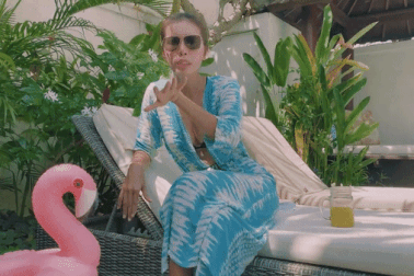 Mắc kẹt tại Bali vì Covid-19, Minh Tú trải nghiệm “Tết im lặng” độc lạ