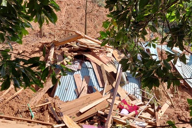 62 người chết và mất tích sau bão số 9