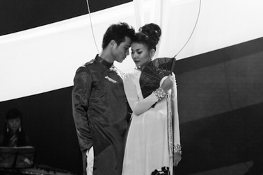 Các siêu mẫu hội tụ trong Duyên dáng Việt Nam