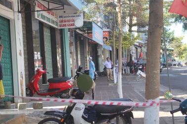 Gần 600 người vui mừng vì được dỡ lệnh phong tỏa trước tết