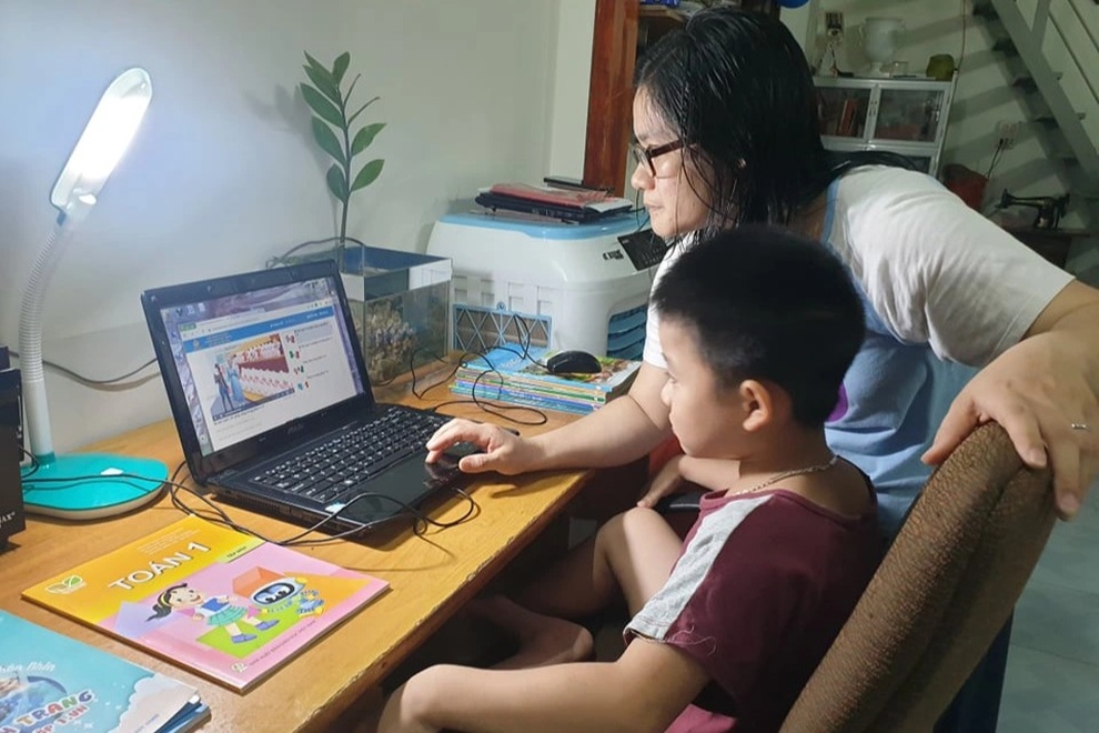 Trên 60% học sinh tiểu học Đắk Lắk không có điều kiện học trực tuyến - 1 Trên 60% học sinh tiểu học Đắk Lắk không có điều kiện học trực tuyến - 1