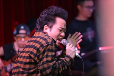 Ca sĩ Tùng Dương bất ngờ tái hợp cùng nhạc sĩ Lê Minh Sơn