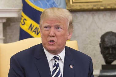 Sau Syria, ông Trump cảnh báo Iran sẽ phải trả giá