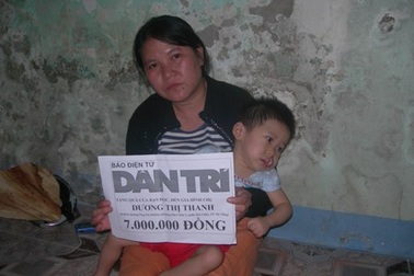 7 triệu đồng tiếp tục đến với cháu bé bị u máu