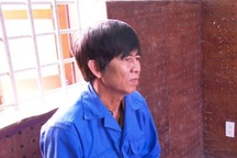 Trộm sà lan hơn 200 tấn khi đang trốn lệnh truy nã