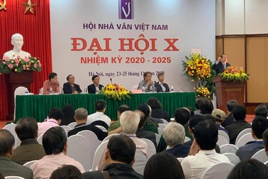 Nhà thơ Hữu Thỉnh rút khỏi đề cử Ban chấp hành Hội Nhà văn