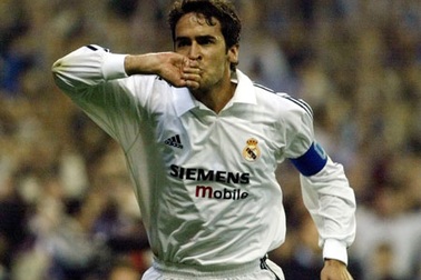 Raul Gonzalez - Huyền thoại bất tử tại Champions League