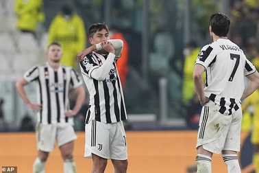 Thảm bại chóng vánh, Juventus bị "đá văng" khỏi Champions League
