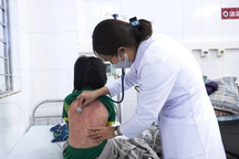 Bé gái cấp cứu vì viêm đa hệ thống hậu Covid-19: Triệu chứng là gì?