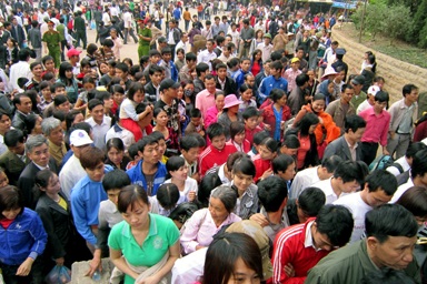 Ba triệu lượt du khách về với đất Tổ