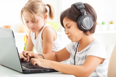 Giúp trẻ khắc phục sai lầm trong cách học tiếng Anh 99% người Việt mắc