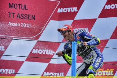 MotoGP 2015 chặng 8: Kinh nghiệm lên ngôi