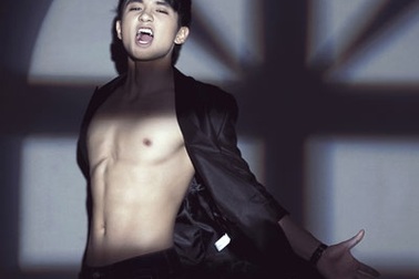 Á vương Mister Global 2014 khoe vóc dáng hoàn hảo