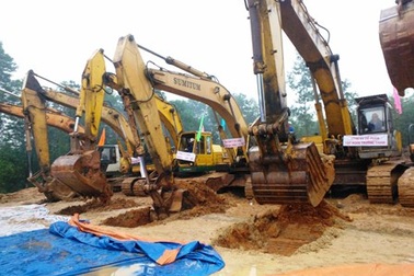 Khởi công đại dự án đường Hồ Chí Minh qua Huế - Đà Nẵng