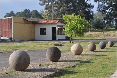 Những “quả trứng” đá khổng lồ bí ẩn ở Costa Rica