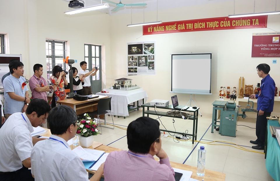Hà Nội: Tăng cường gắn kết doanh nghiệp với cơ sở giáo dục nghề nghiệp - 4 Hà Nội: Tăng cường gắn kết doanh nghiệp với cơ sở giáo dục nghề nghiệp - 4