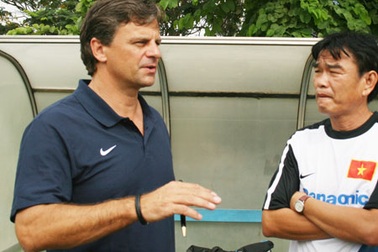 HLV Falko Goetz “chào” sân Mỹ Đình