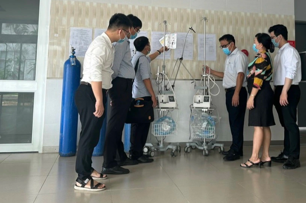 Thành lập 3 đoàn kiểm tra công tác điều trị bệnh nhân Covid-19 - 1 Thành lập 3 đoàn kiểm tra công tác điều trị bệnh nhân Covid-19 - 1