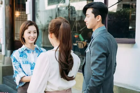 Tôi "nóng mặt" khi phát hiện chồng gọi cho ai mỗi lần say xỉn