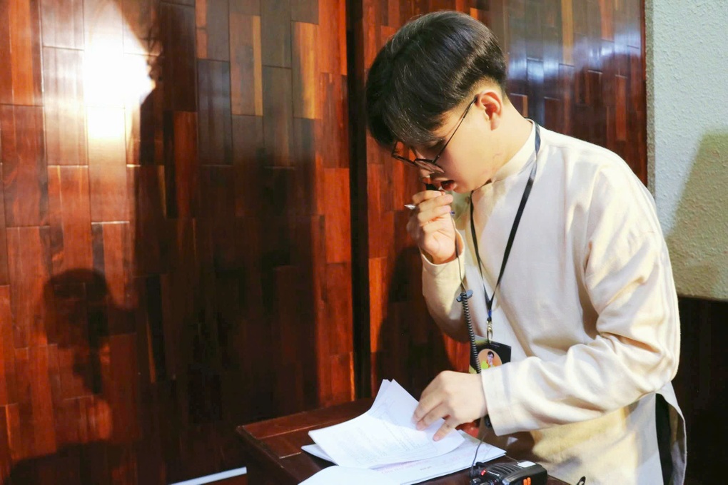 Sinh viên đối mặt với cú sốc đại học, khác “một trời một vực” phổ thông - 3 Sinh viên đối mặt với cú sốc đại học, khác “một trời một vực” phổ thông - 3