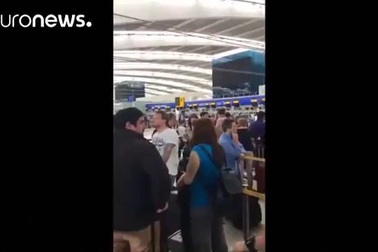 British Airways hủy hàng loạt chuyến bay vì “sập hệ thống”