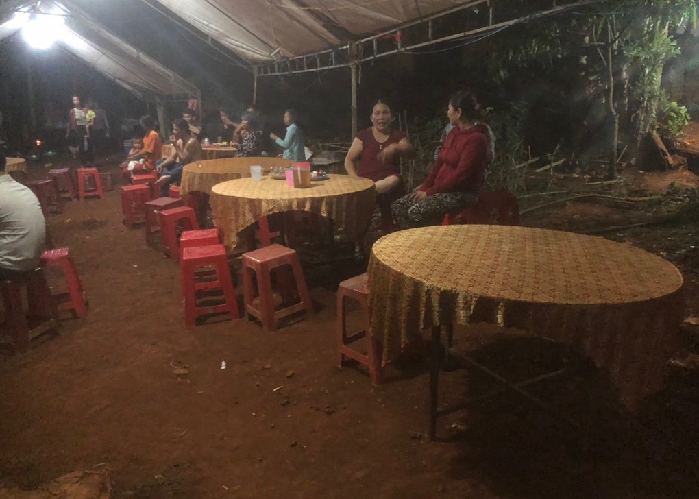 Rủ nhau tắm hồ, 2 bé tử vong - 1 Rủ nhau tắm hồ, 2 bé tử vong - 1