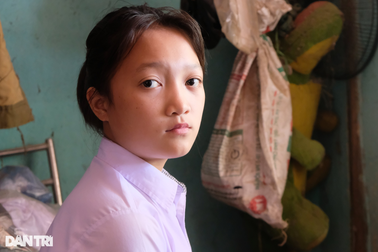 10 năm đi "xin máu", nữ sinh còn cơ hội sống nhưng gia đình đã khánh kiệt