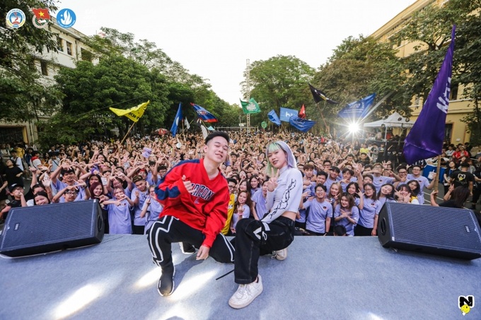 Neu Youth Festival 2020 cùng DJ Vũ Long trong chương trình buổi chiều.