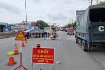 Bà Rịa - Vũng Tàu: Hai cán bộ công an test nhanh dương tính với SARS-CoV-2